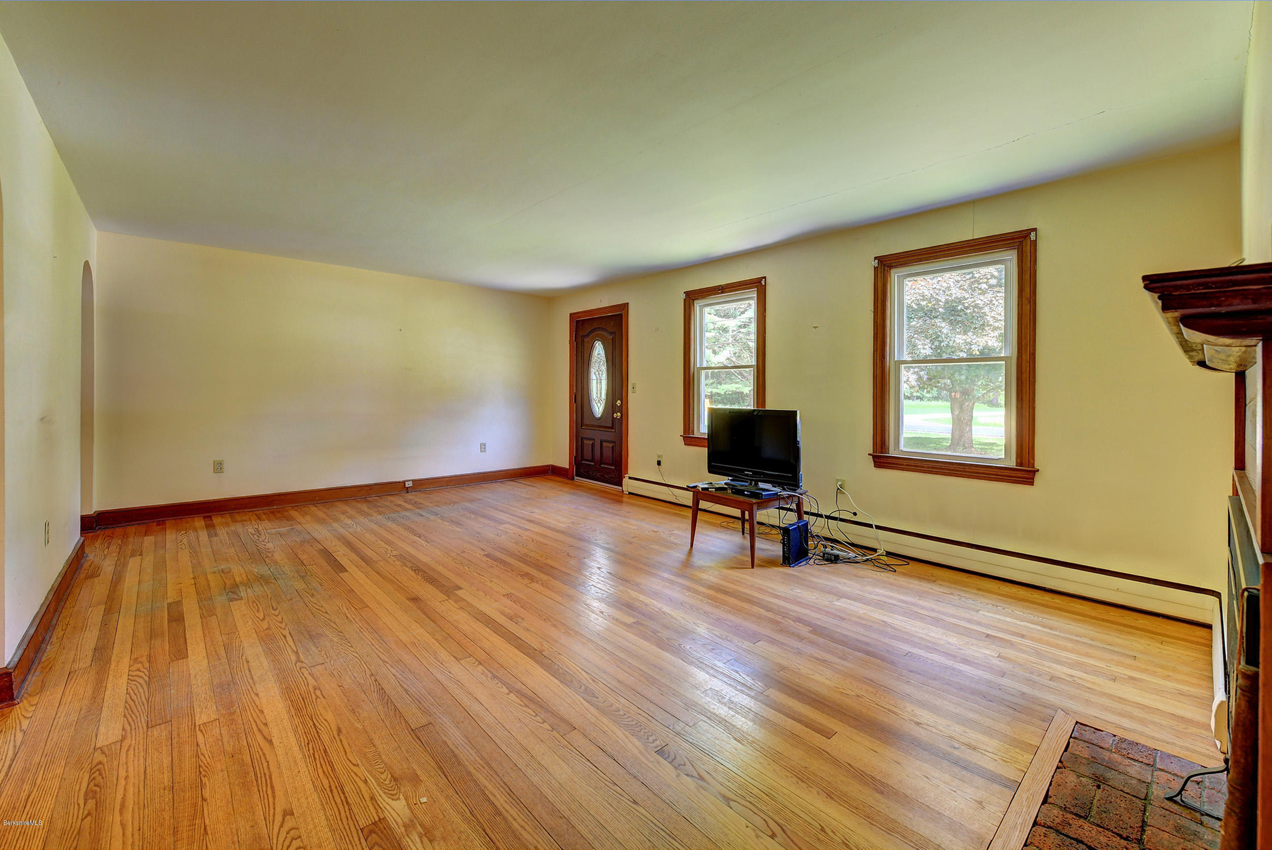 358 Clayton Road Sheffield, MA 01222 - Photo 5 of 23 5-Living Room