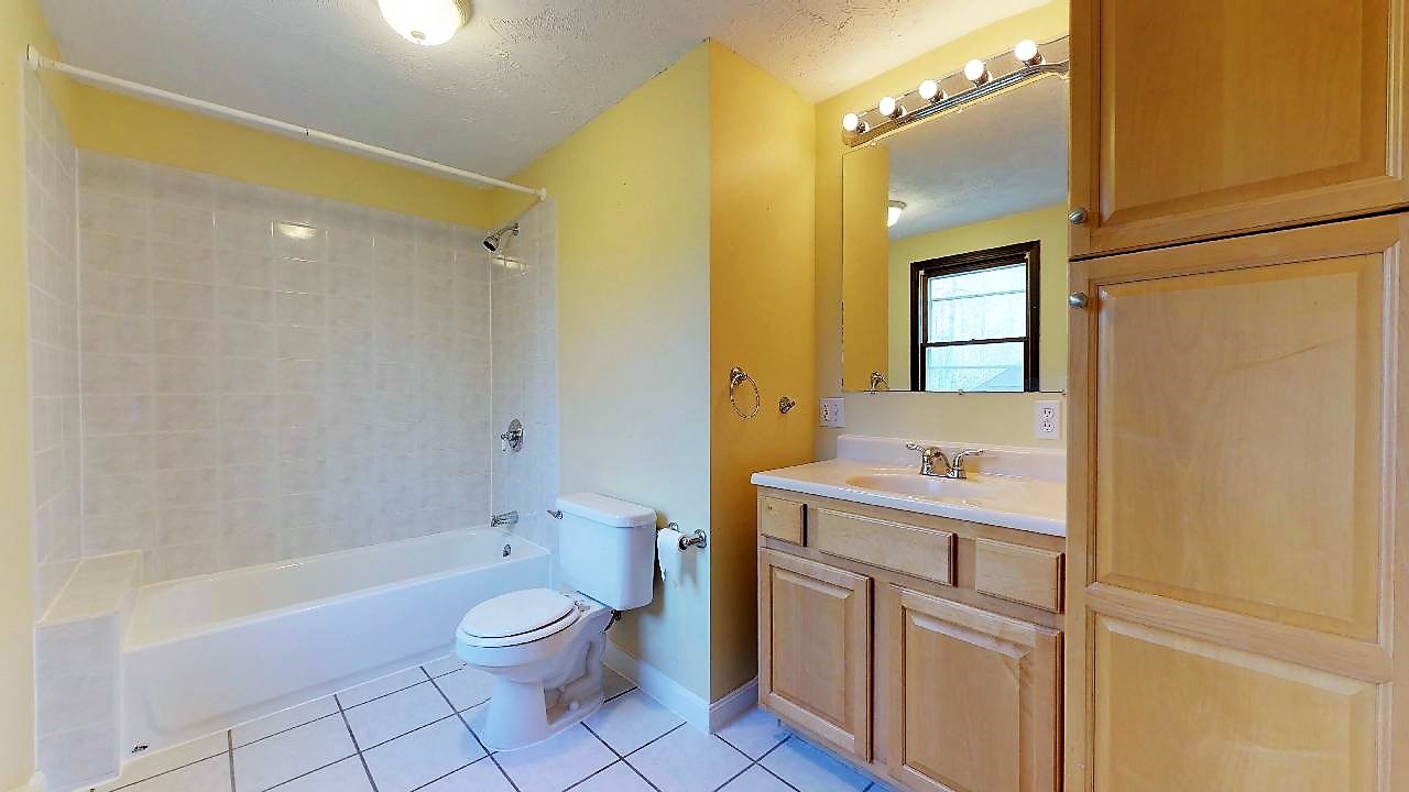 43 Pepperell Road Brookline, NH 03033 - Photo 24 of 38