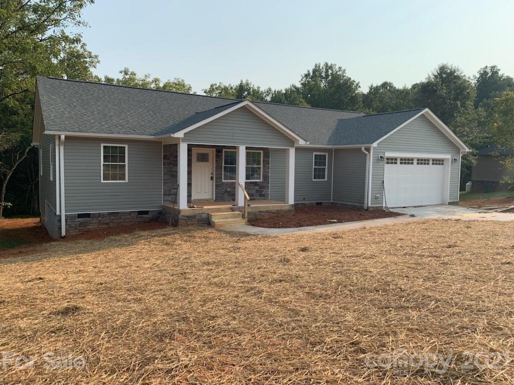 1103 McKay Road Newton, NC 28658 - Photo 2 of 14 Gallery Image 2