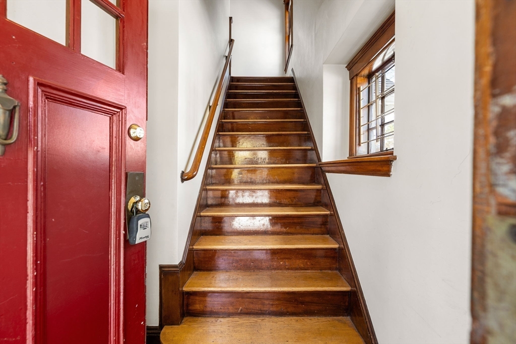 18 Fairfax Road Milton, MA 02186 - Photo 15 of 34