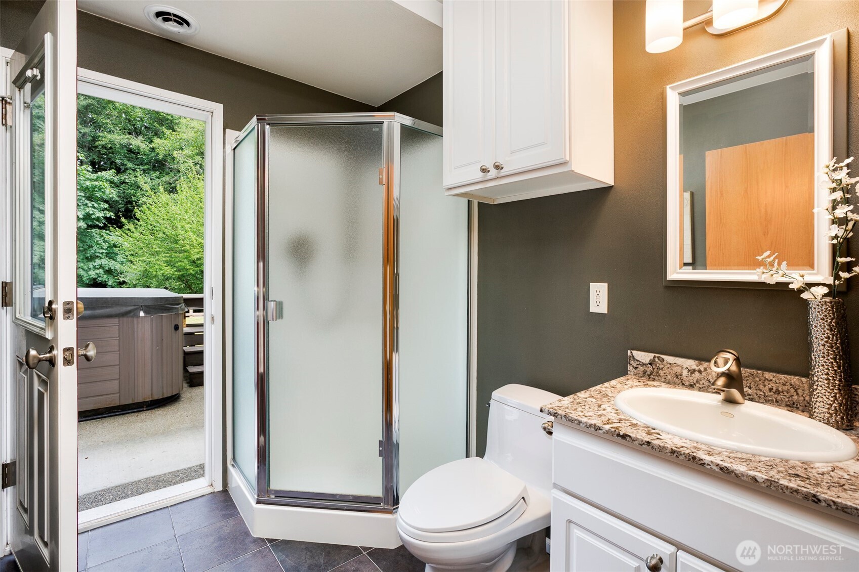 10152 Northeast 204th Street Bothell, WA 98011 - Photo 21 of 34