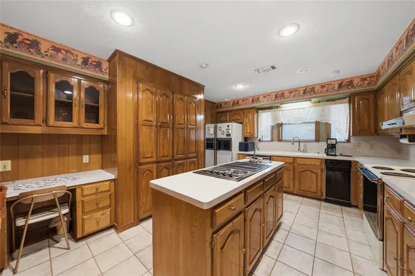 $1,135,000 | 17804 Cr 4325 Frankston Tx 75163, Frankston, TX 75763