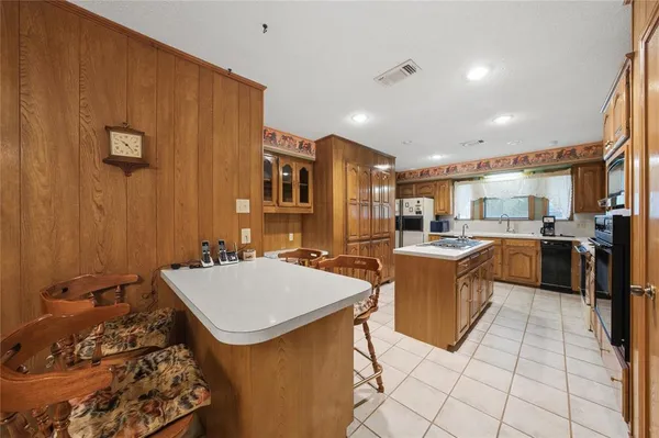 $1,135,000 | 17804 Cr 4325 Frankston Tx 75163, Frankston, TX 75763