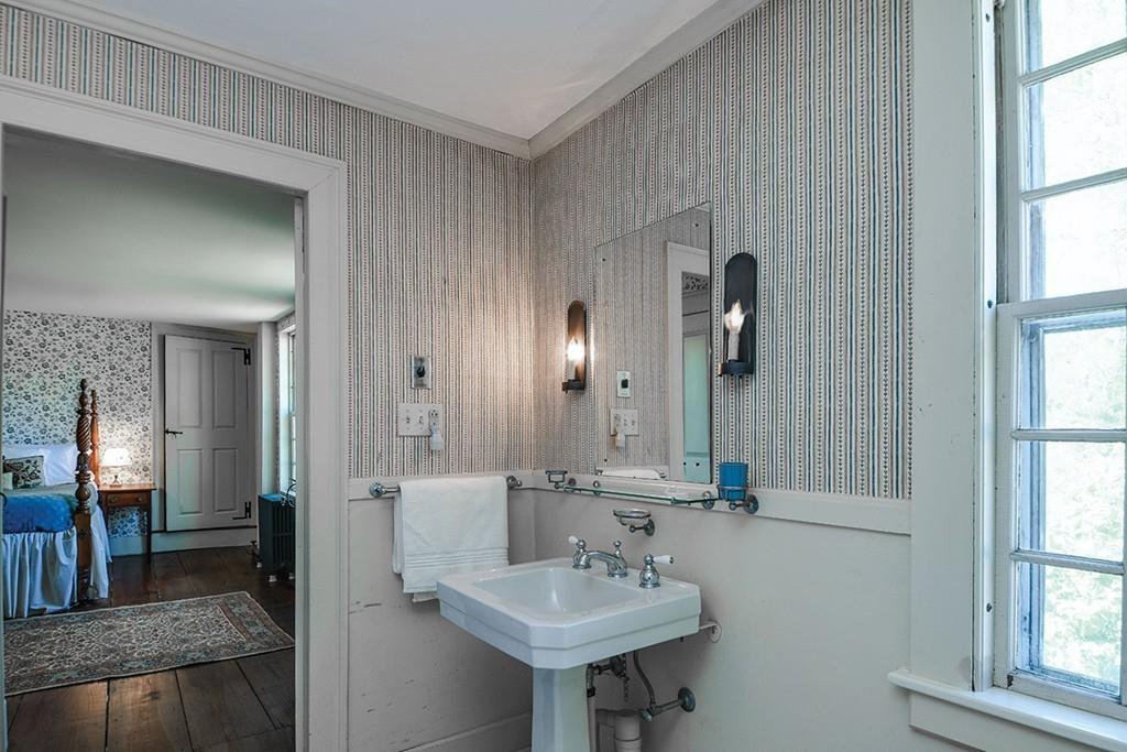 61 Old Upton Road Grafton, MA 01519 - Photo 19 of 31 Gallery Image 19
