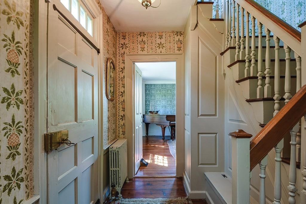 61 Old Upton Road Grafton, MA 01519 - Photo 5 of 31 Gallery Image 5