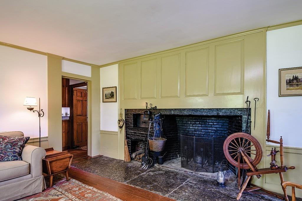 61 Old Upton Road Grafton, MA 01519 - Photo 10 of 31 Gallery Image 10