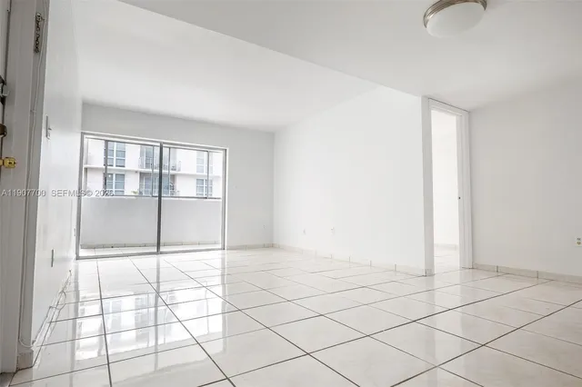 $2,450 | 750 Northwest 43rd Avenue, Unit 308, Miami, FL 33126