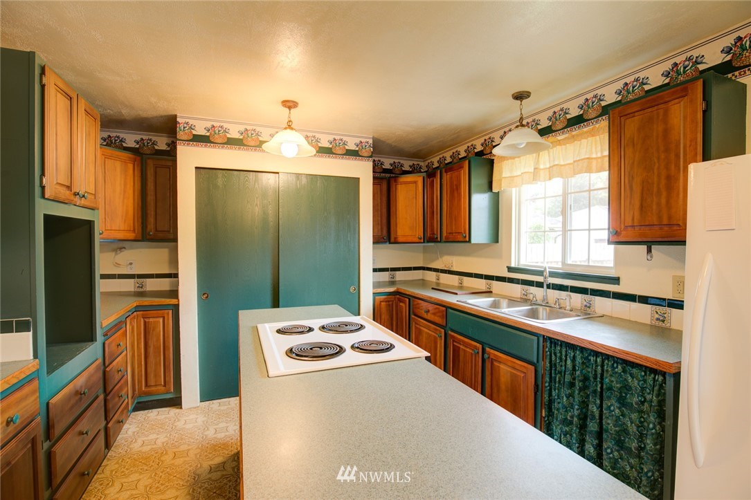 349 Endresen Road Hoquiam, WA 98550 - Photo 7 of 17 Gallery Image 7
