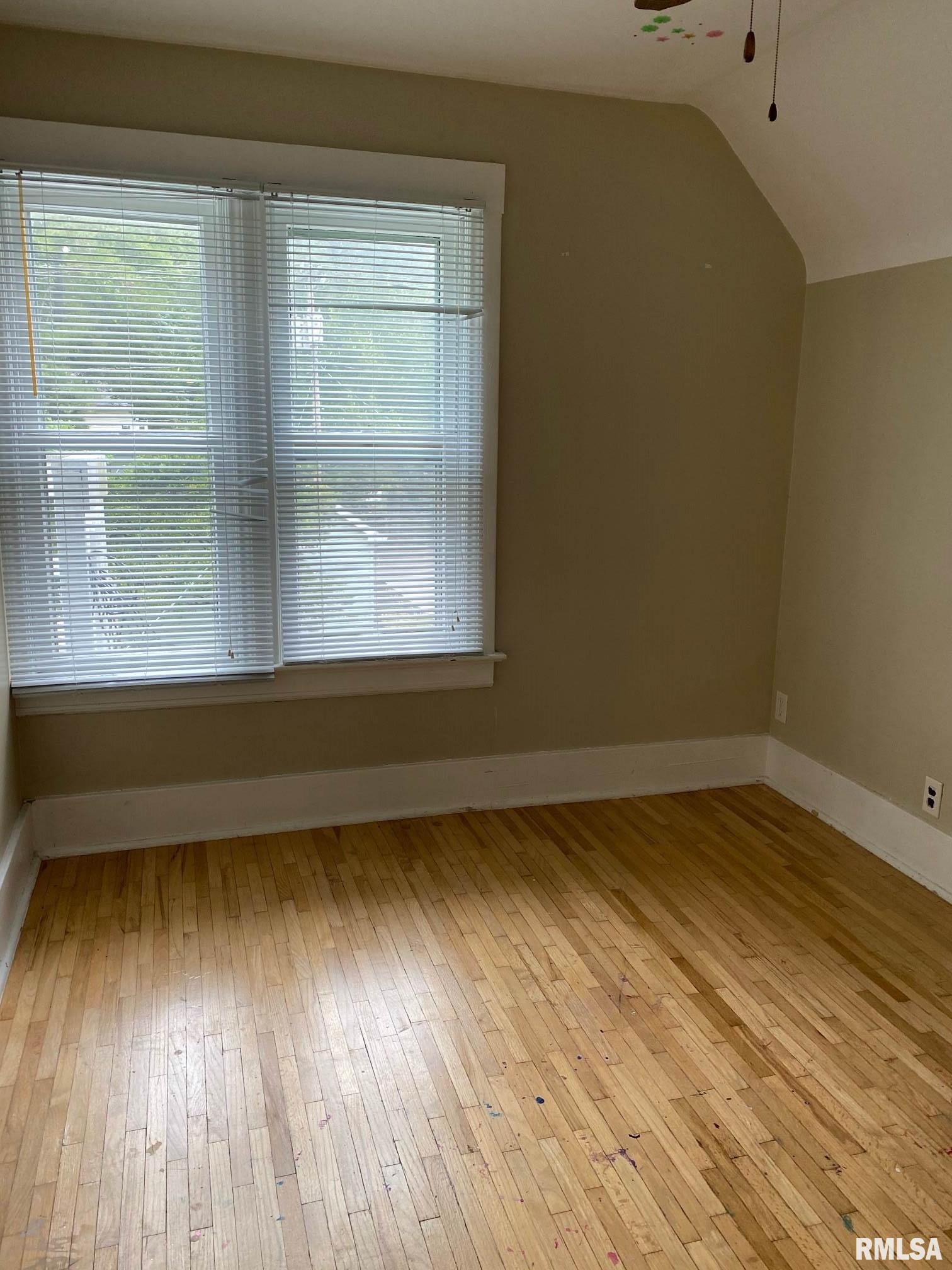 621 South Walnut Street Springfield, IL 62704 - Photo 14 of 19 Gallery Image 14