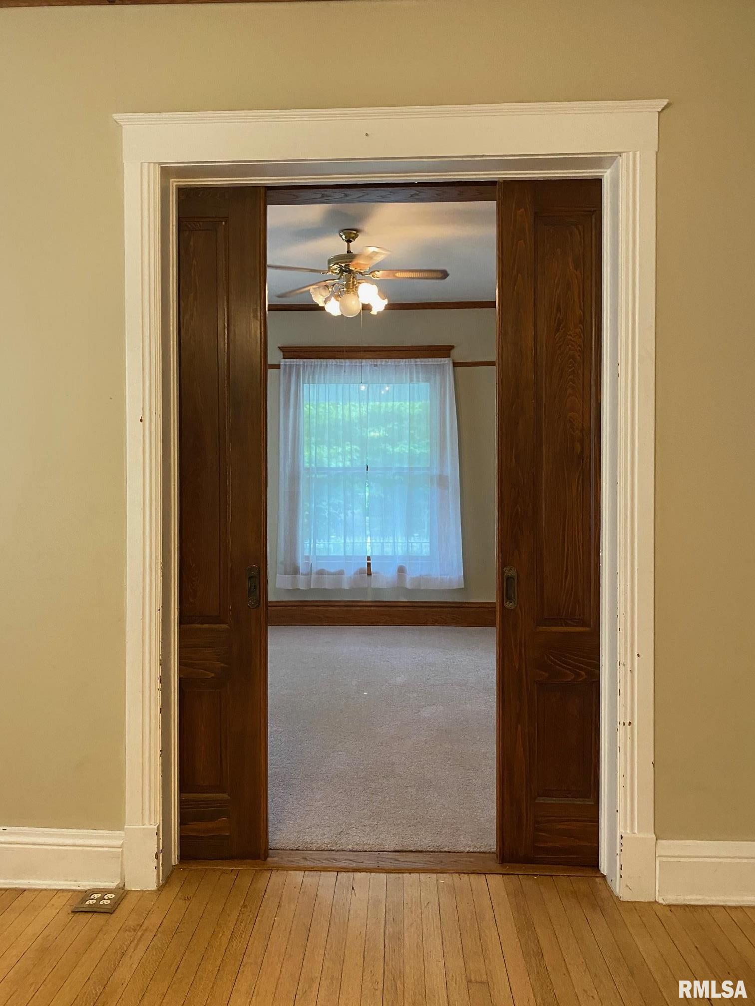621 South Walnut Street Springfield, IL 62704 - Photo 5 of 19 Gallery Image 5