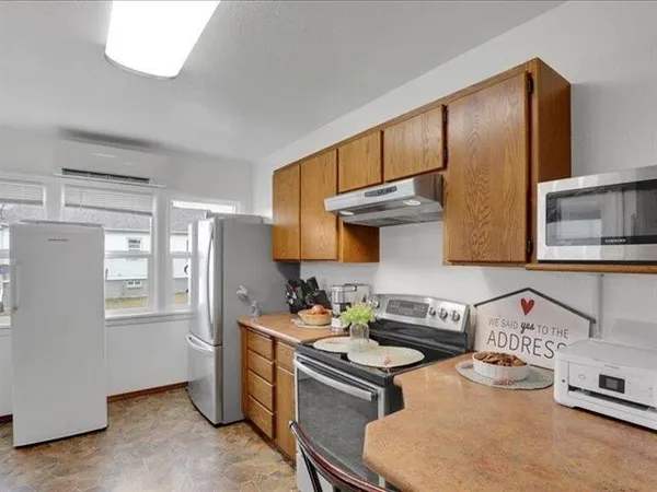 $375,000 | 327 South Crosby Street, Tekoa, WA 99033