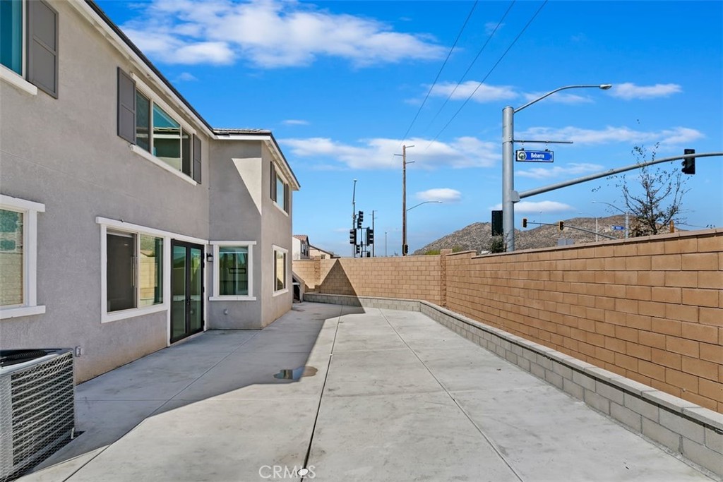 4521 Highland Avenue Perris, CA 92571 - Photo 40 of 54 a view of an outdoor space