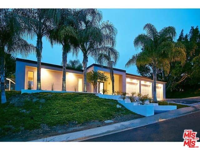 80 Flintlock Lane Bell Canyon, CA 91307 - Photo 3 of 24