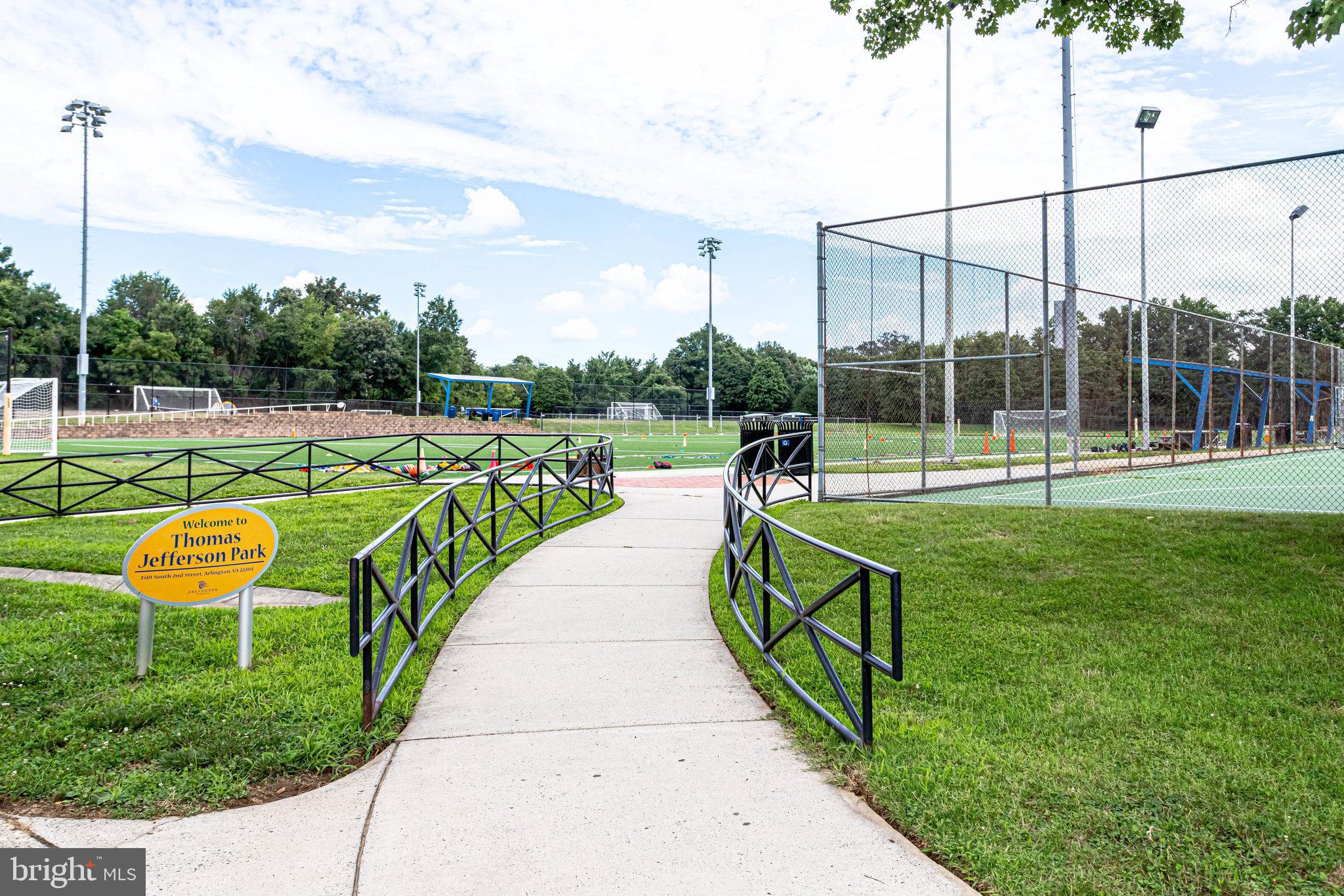22 South Old Glebe Road, Unit 201D Arlington, VA 22204 - Photo 37 of 39 Local Amenities