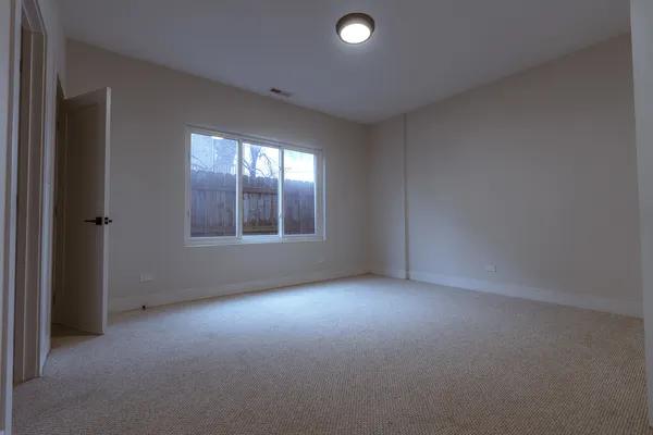 $2,900 | 4608 South Indiana Avenue, Unit 1, Chicago, IL 60653