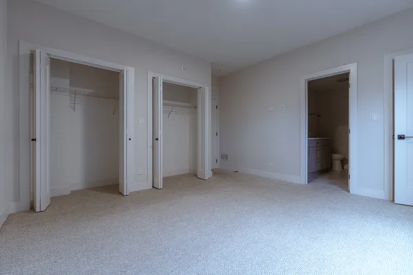 $2,900 | 4608 South Indiana Avenue, Unit 1, Chicago, IL 60653