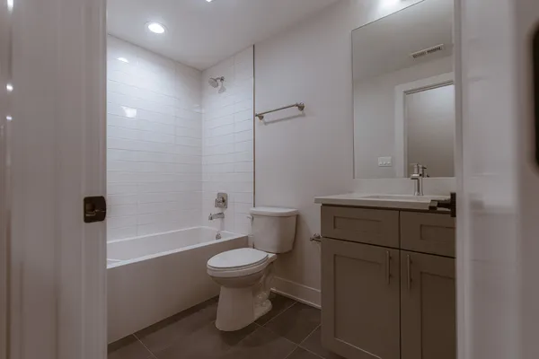 $2,900 | 4608 South Indiana Avenue, Unit 1, Chicago, IL 60653