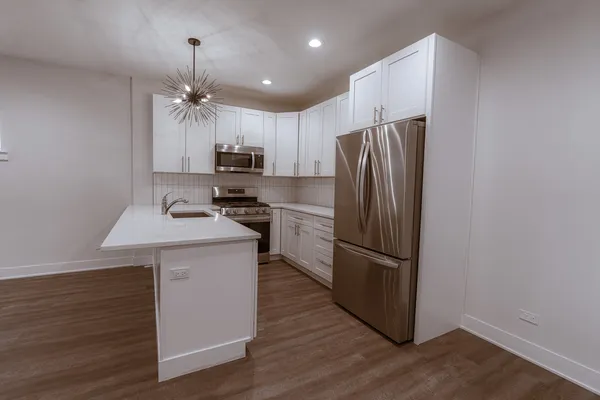 $2,900 | 4608 South Indiana Avenue, Unit 1, Chicago, IL 60653