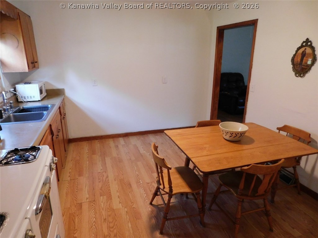 1009 Garretts Bend Road Griffithsville, WV 25521 - Photo 10 of 22 Gallery Image 10