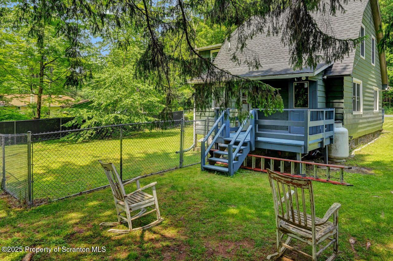300 Madisonville Road Moscow, PA 18444 - Photo 6 of 57 300 Madisonville Rd 04 Large