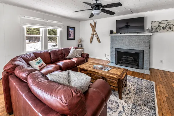 $289,000 | 4472 West Higgins Lake Drive, Roscommon, MI 48653