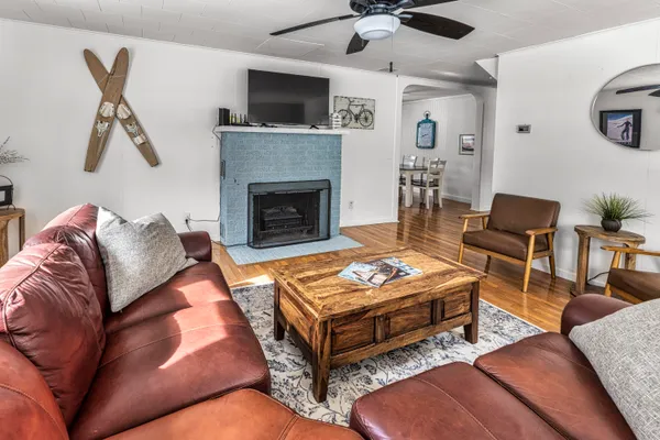 $289,000 | 4472 West Higgins Lake Drive, Roscommon, MI 48653