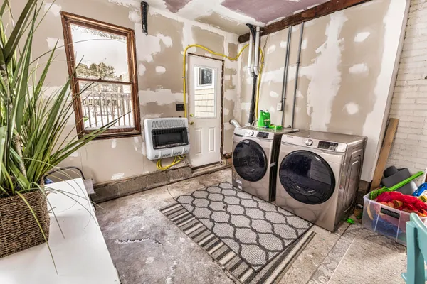 $289,000 | 4472 West Higgins Lake Drive, Roscommon, MI 48653