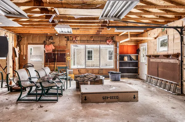 $289,000 | 4472 West Higgins Lake Drive, Roscommon, MI 48653