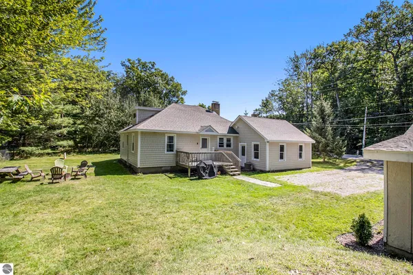 $289,000 | 4472 West Higgins Lake Drive, Roscommon, MI 48653