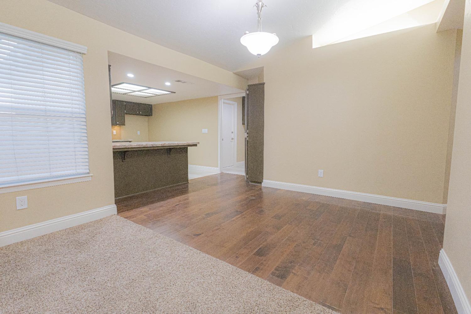 396 West Sycamore Avenue Reedley, CA 93654 - Photo 4 of 19 Gallery Image 4