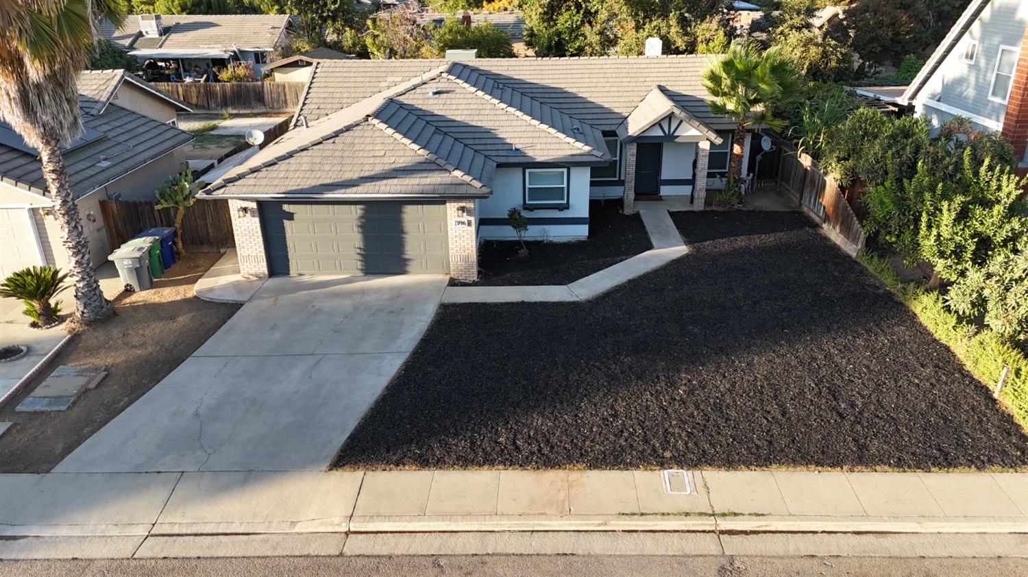 396 West Sycamore Avenue Reedley, CA 93654 - Photo 7 of 19 Gallery Image 7