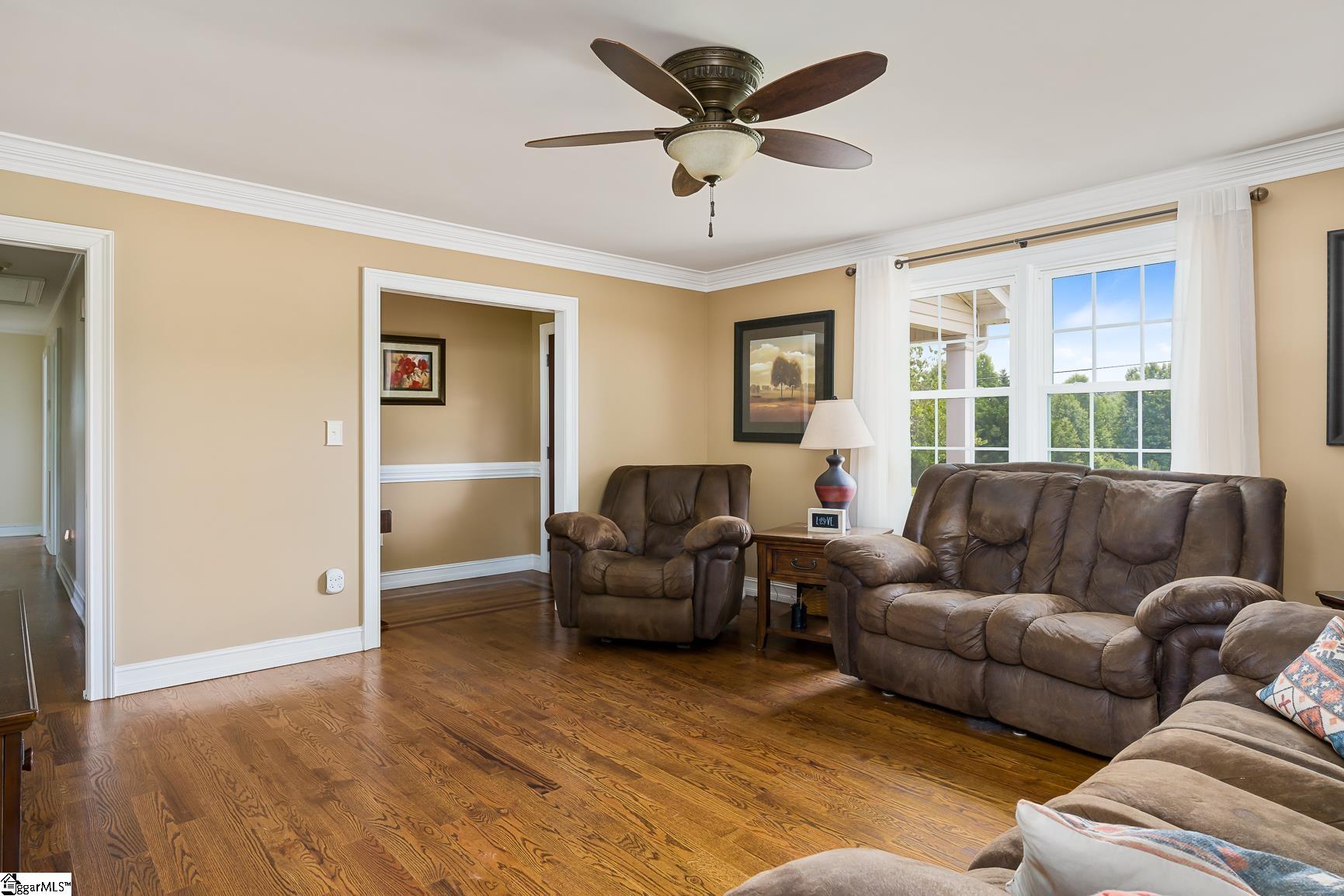 304 Hogg Road Williamston, SC 29697 - Photo 8 of 34