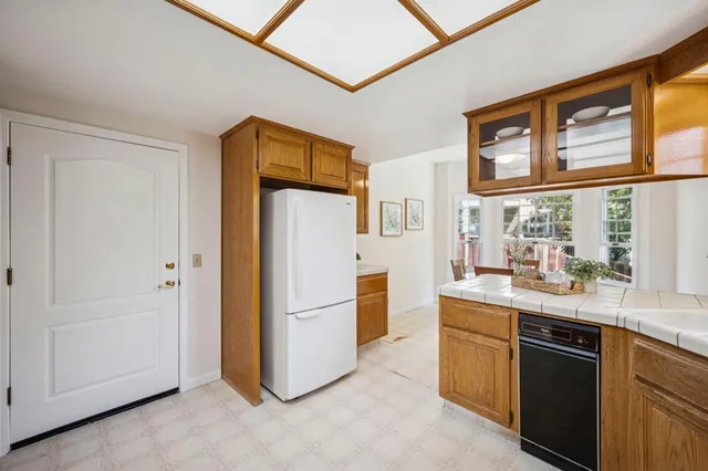 $1,525,000 | 681 Heirloom Court, San Jose, CA 95127