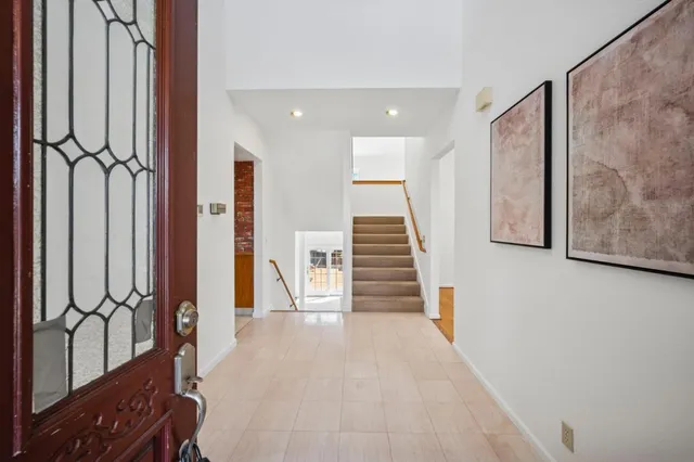 $1,525,000 | 681 Heirloom Court, San Jose, CA 95127