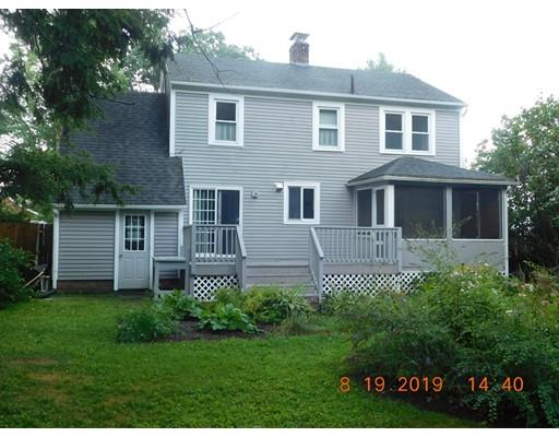 669 Allen Street Springfield, MA 01118 - Photo 2 of 35