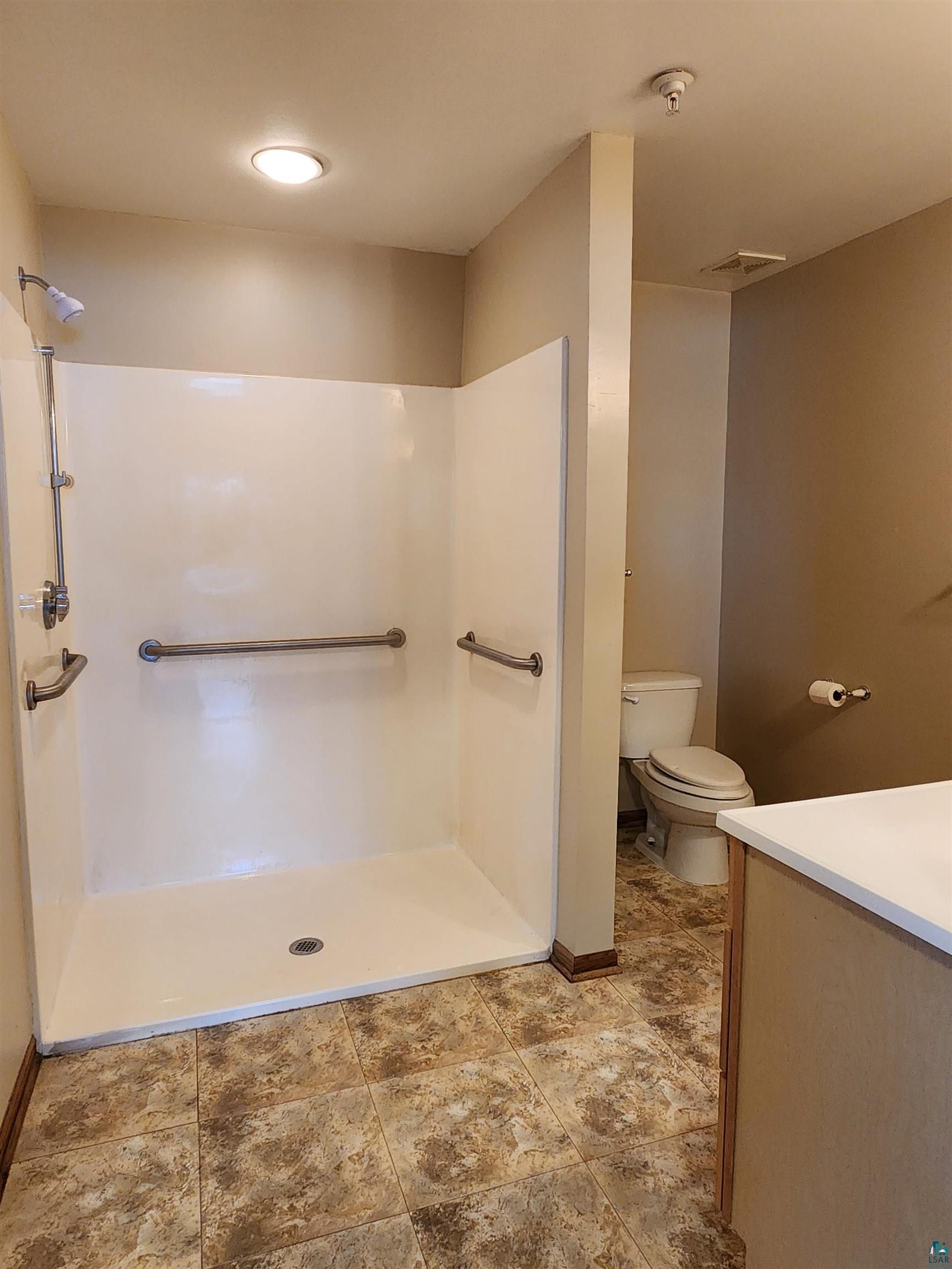 35 2nd Street, Unit 14 Proctor, MN 55810 - Photo 13 of 27 Gallery Image 13
