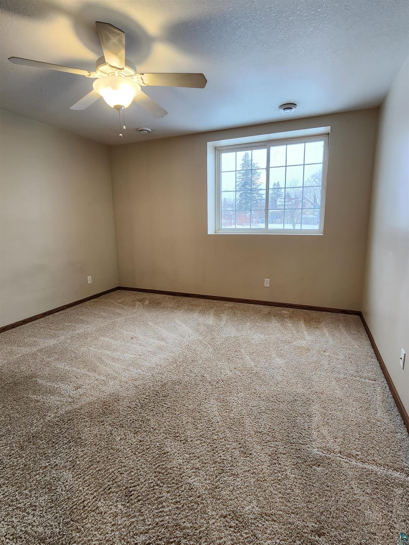 35 2nd Street, Unit 14 Proctor, MN 55810 - Photo 24 of 27 Master Bedroom