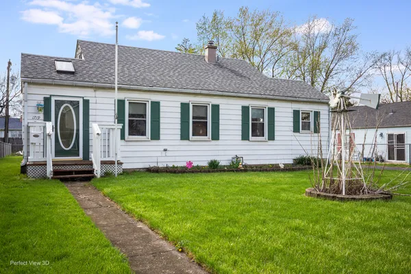 $240,000 | 1719 Kelly Avenue, Crest Hill, IL 60403
