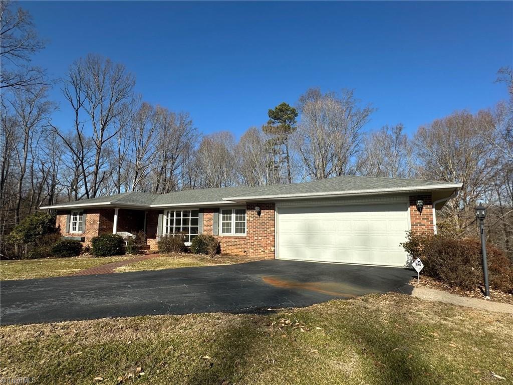 154 East Manor Ridge Road Elkin, NC 28621 - Photo 1 of 34 Gallery Image 1