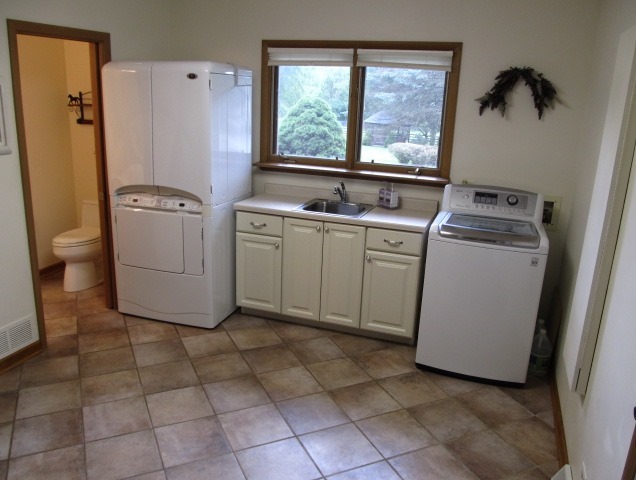 30W451 Lysle Road Wayne, IL 60184 - Photo 17 of 35