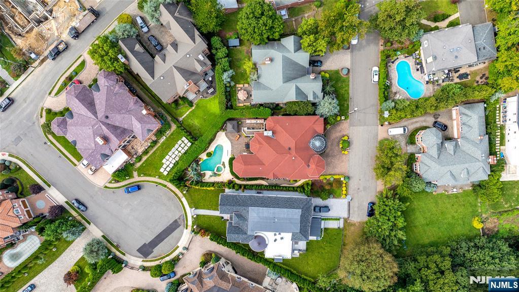 2 Euclid Road Fort Lee, NJ 07024 - Photo 43 of 44 Gallery Image 43