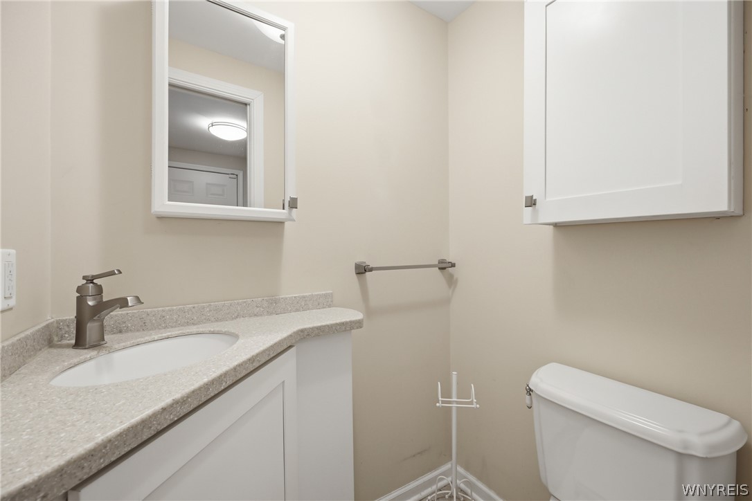 95 Autumnview Road Amherst, NY 14221 - Photo 25 of 49