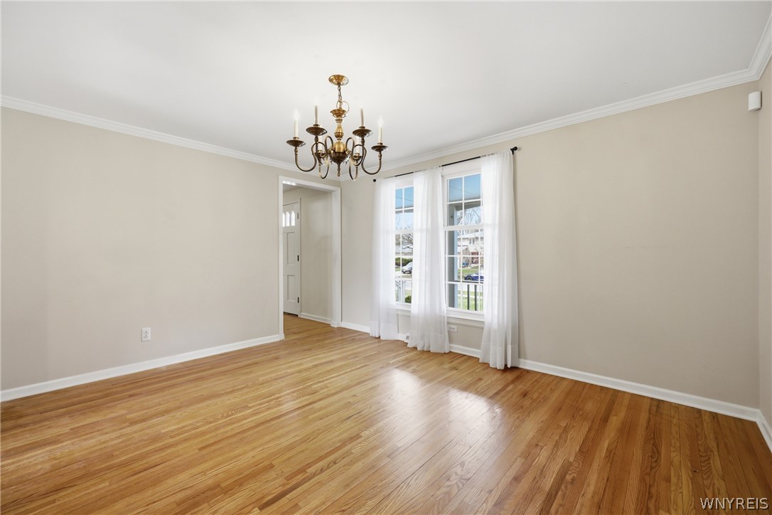 95 Autumnview Road Amherst, NY 14221 - Photo 5 of 49