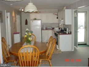 30 West Raritan Drive Tuckerton, NJ 08087 - Photo 4 of 11 Gallery Image 4