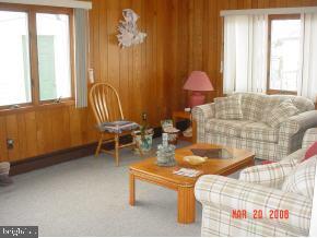 30 West Raritan Drive Tuckerton, NJ 08087 - Photo 5 of 11 Gallery Image 5