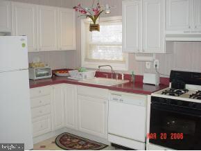 30 West Raritan Drive Tuckerton, NJ 08087 - Photo 6 of 11 Gallery Image 6