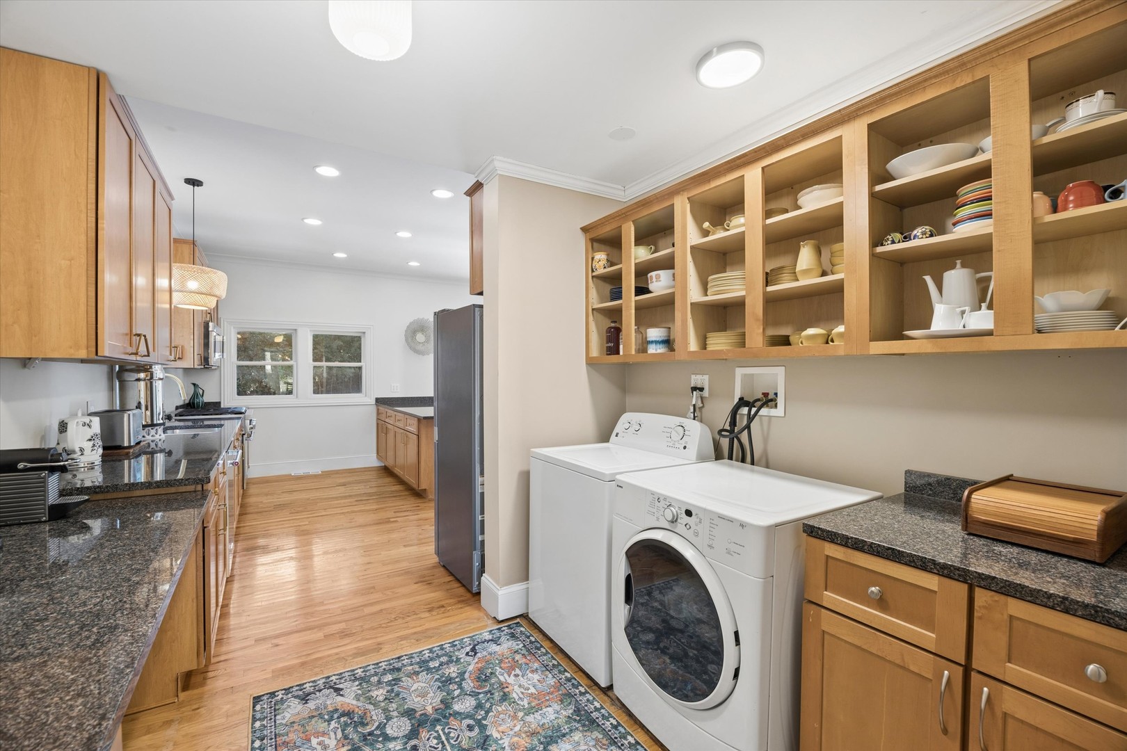 175 West Burlington Street Riverside, IL 60546 - Photo 13 of 36 Gallery Image 13