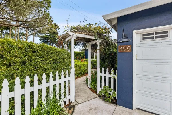 $1,199,000 | 499 Sonora Avenue, El Granada, CA 94019