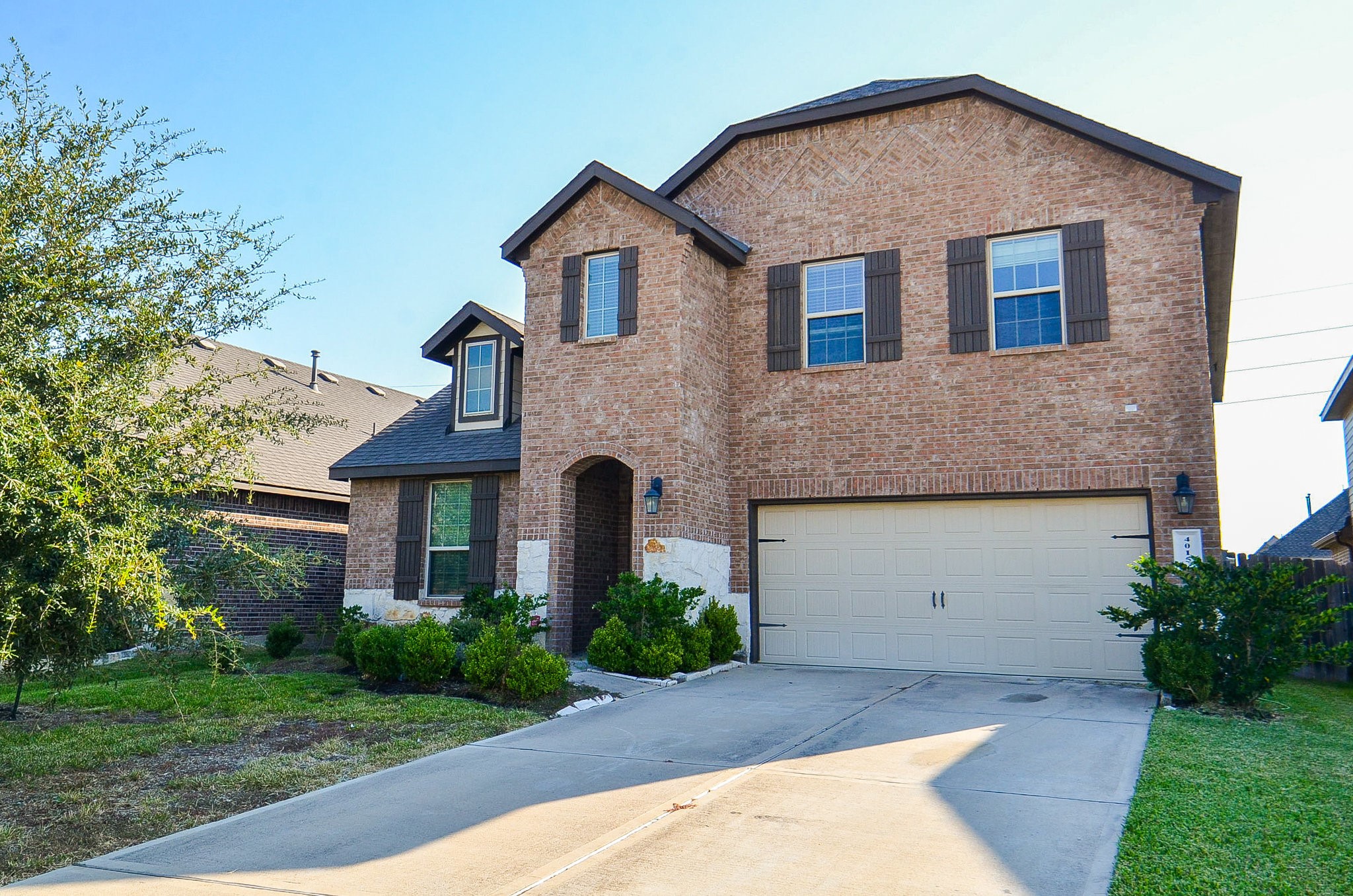 4015 Prairie Landing Lane Katy, TX 77494 - Photo 9 of 32 a house view with a garden space