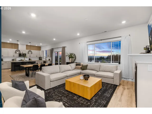 $985,000 | 16627 Southwest Darwin Avenue, Tigard, OR 97223